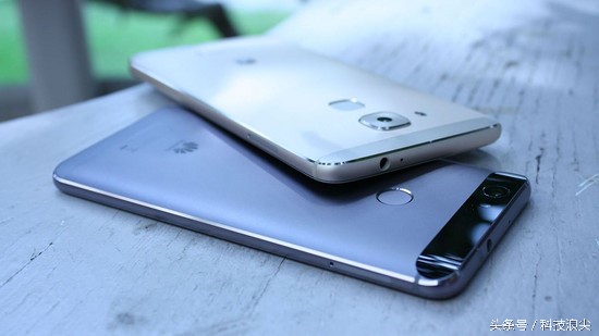 华为手机外媒的点评,外媒评价华为新手机