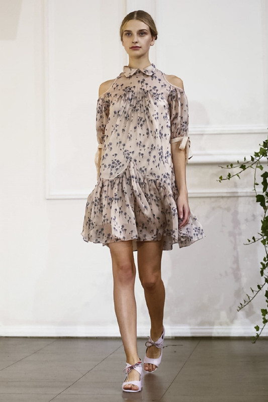 失误时装秀,伦敦时装周失误集锦