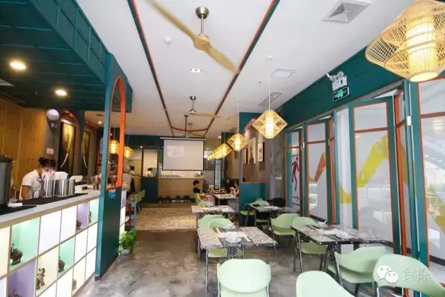 据说在福田这个Mall里面,一家店只接待一种人!