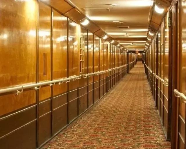 忍不住爱上你,忍不住爱上了你