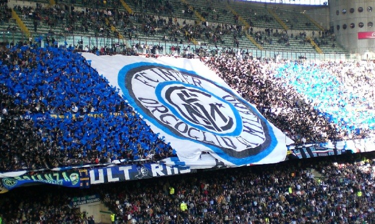 大连死忠球迷看台,欧洲豪门死忠看台