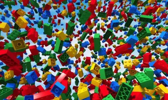 一位丹麦木匠，在经历了3场大火之后，竟然造出了火遍全球的玩具