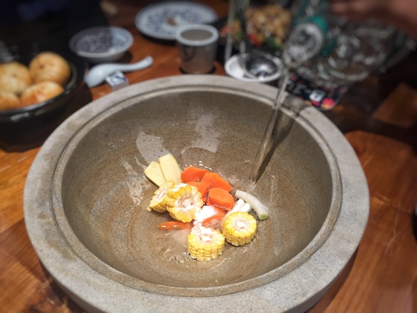 石锅鱼里面什么重要,石锅鱼的根源