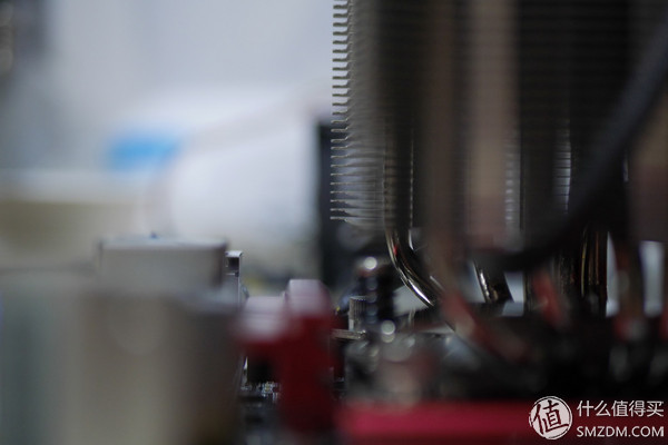 猫头鹰u9s散热器,猫头鹰散热器u9s能压14600k吗