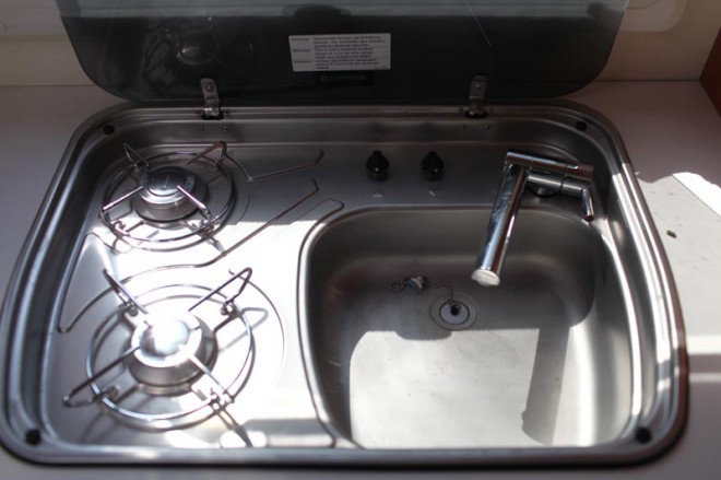 金杯阁瑞斯2.0发动机怎么样,房车测评人