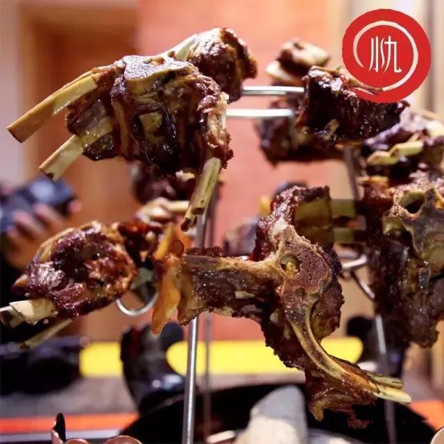 济南美食攻略--泥嚎！你被逮捕在佛山街美食犯罪现场！