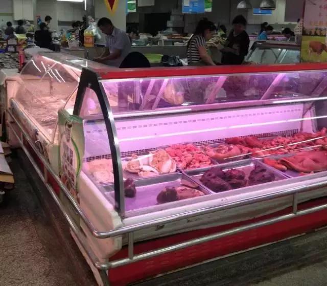 生活在乡间是幸福,生活在忙忙碌碌中也是一种快乐