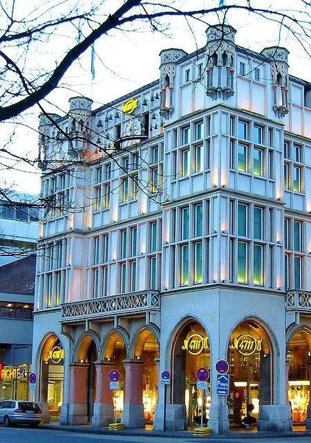 穷到只剩30元,穷的只剩钱可不可以买到面包