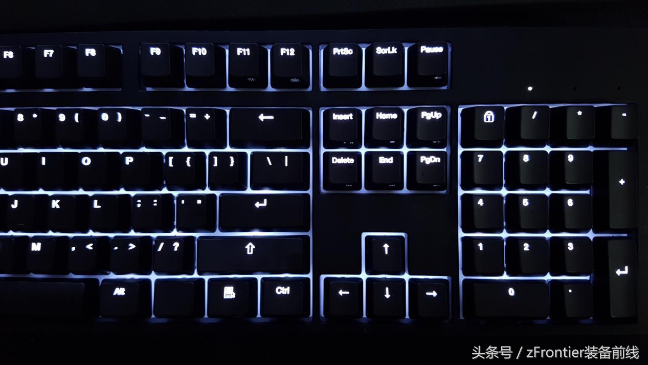 104键机械键盘推荐带滚轴,侧刻104键机械键盘推荐