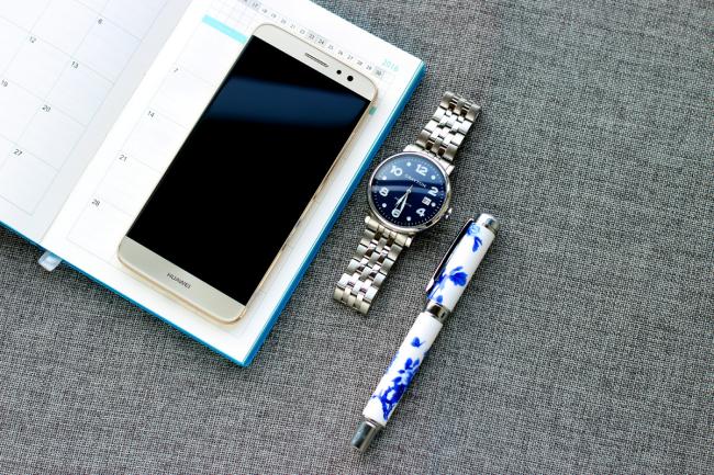 麦芒5高低配外观区分,华为麦芒5有光学防抖吗