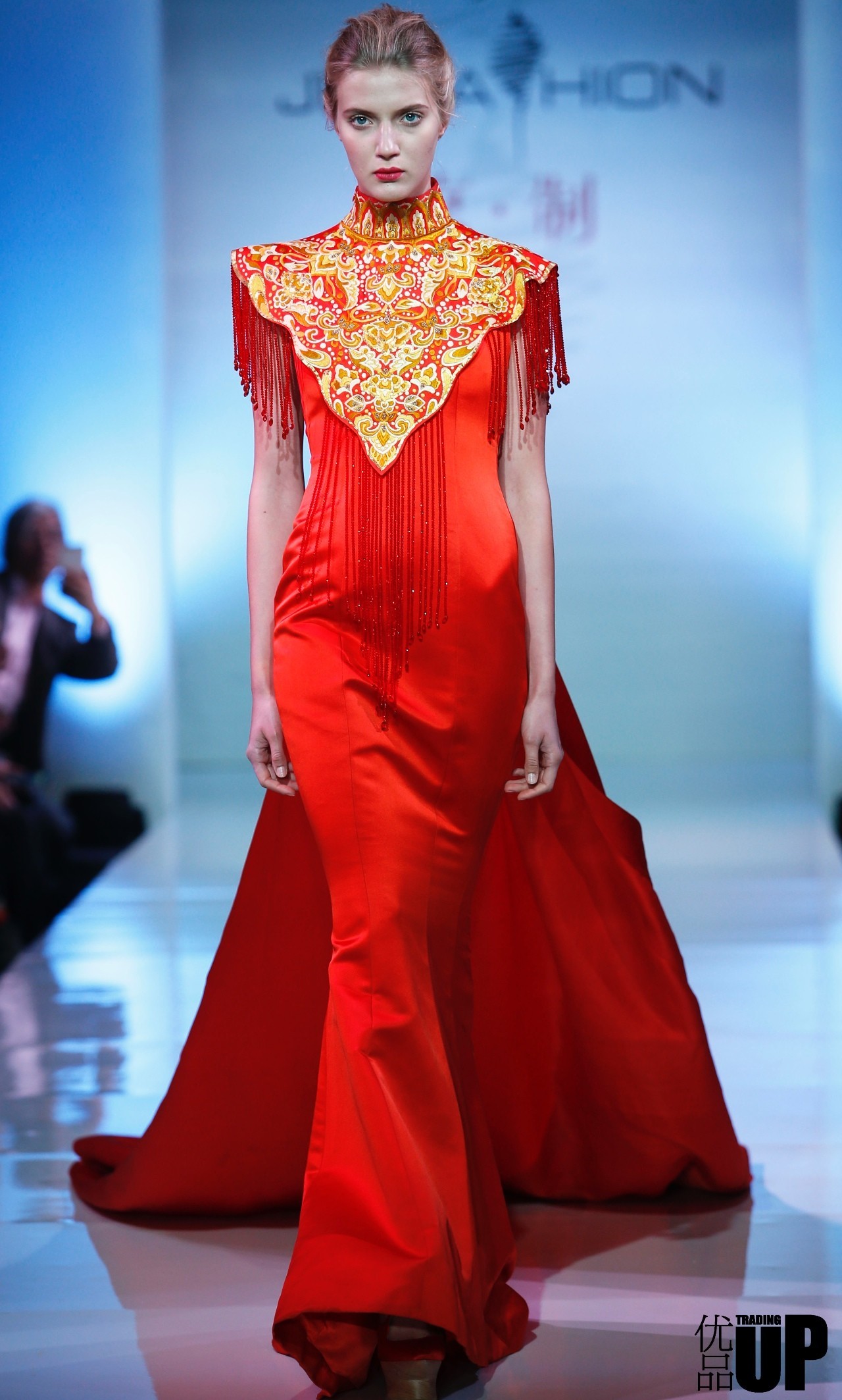 京制华服惊艳伦敦中国定制享誉全球——NE·TIGER高级成衣定制京东旗舰店上线伦敦发布会