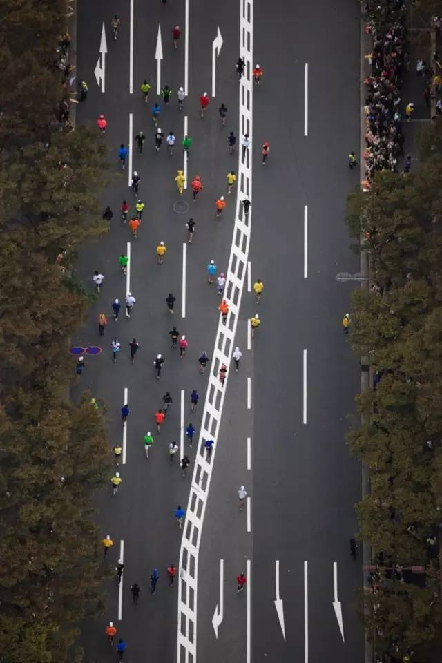 跑步者的快感,你知道跑步的人对身边人的伤害吗