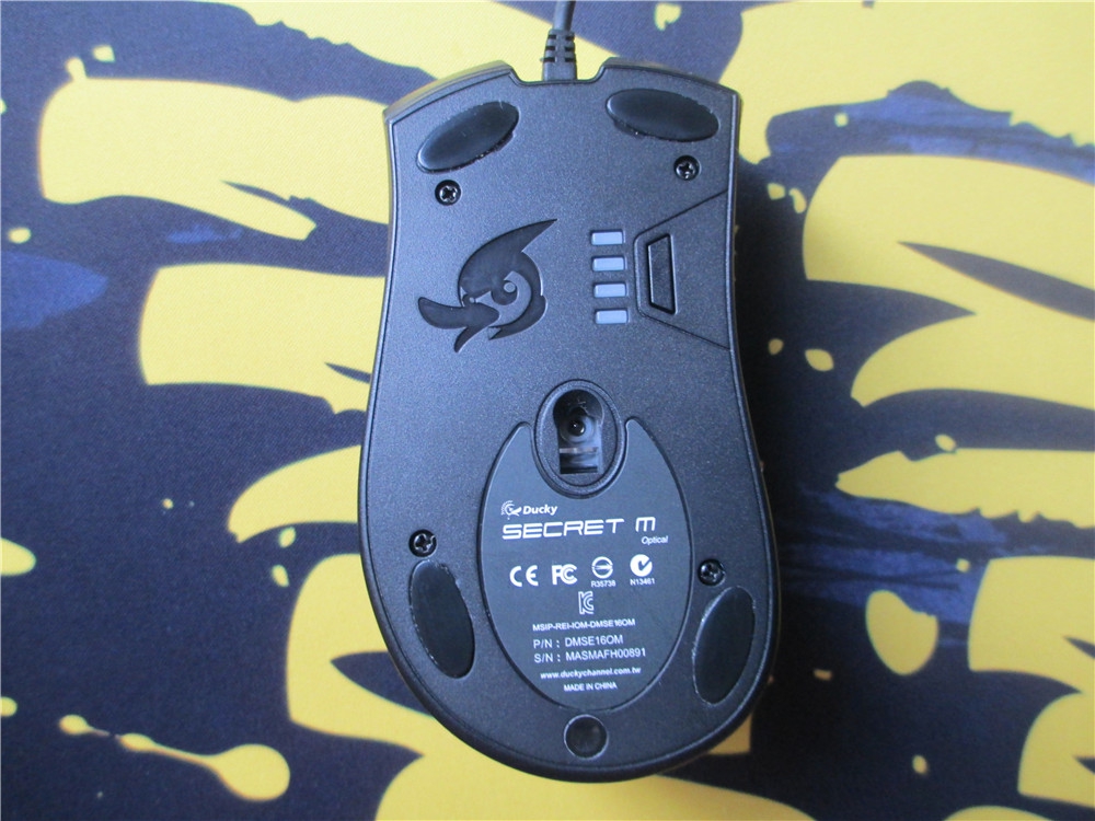 烧友评测剑指FPS市场，Ducky魔力能否再现？魔力鸭SECRETM游戏鼠标评测