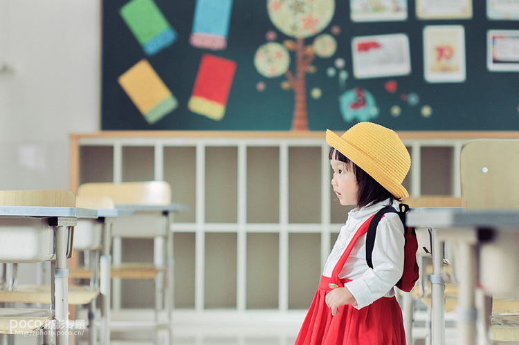 每个妈妈都是孩子的专属摄影师,每个妈妈都是孩子的摄影师