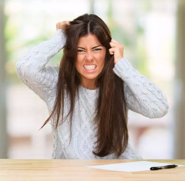 荐书|如何用英语豪爽地K.O.掉*人贱**?《吵架英语》帮您忙!