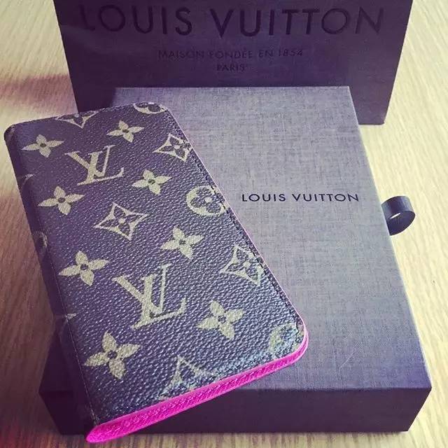 lv手机套,lv新款手机套