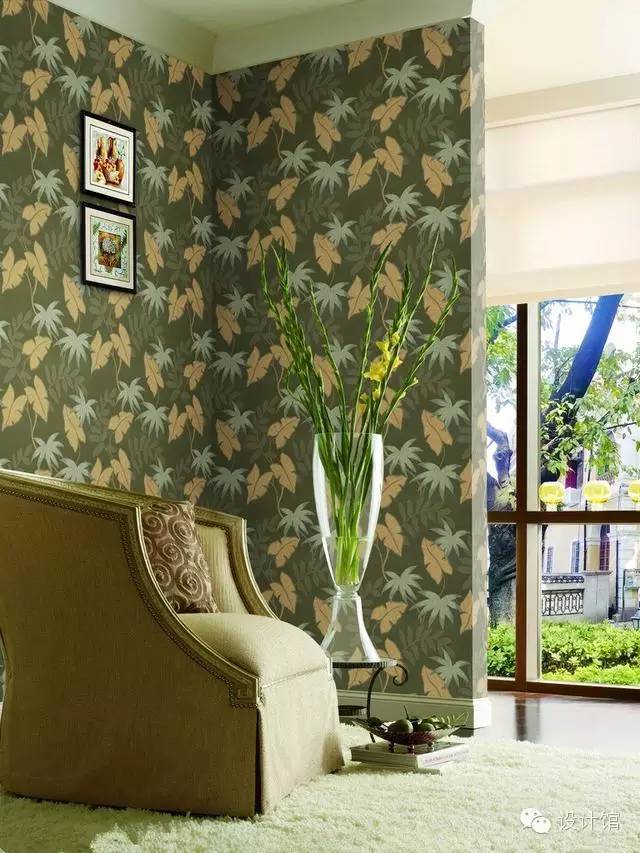 墙纸贴在墙上用什么装饰,墙纸哪种贴墙上最好看