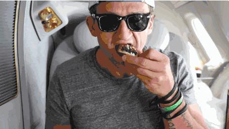 带淋浴的私人影院,4800元飞机头等舱