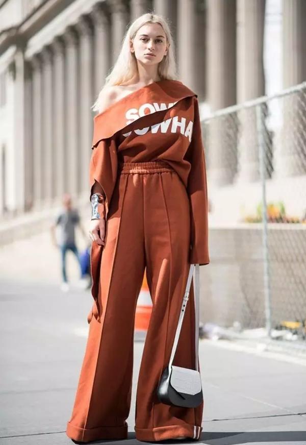 今年的时尚潮流是什么,今年的时尚圈怎么样