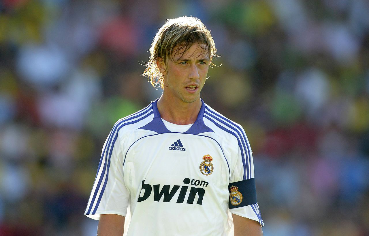 足坛76人球星汇总,足坛76年黄金一代