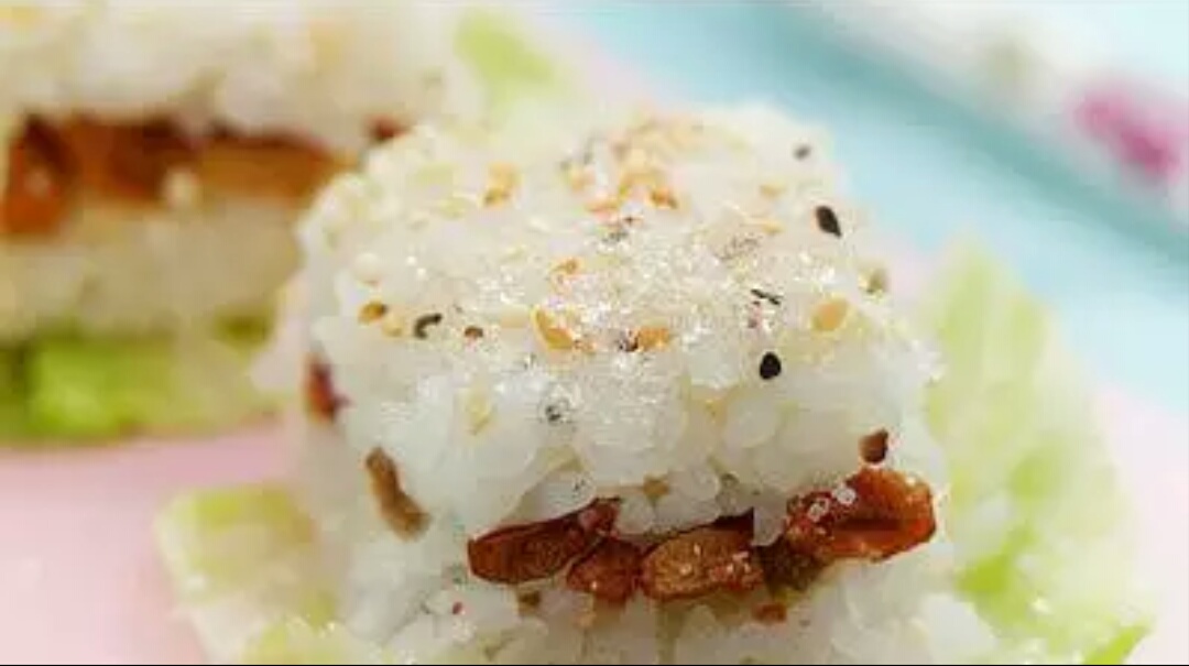 家里的剩饭剩菜加工成美味,用家里的剩饭剩菜做美食