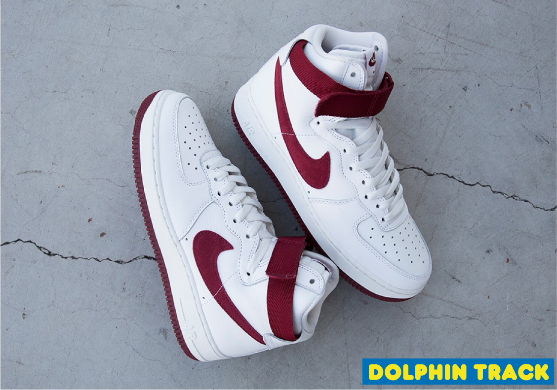 历代空军一号airforce,空军一号airforce1勒脚脖子吗