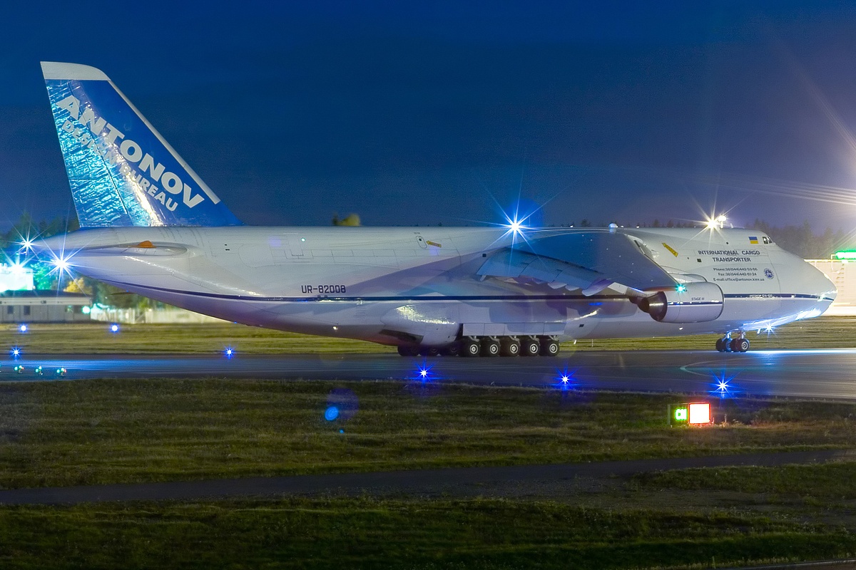 怎样买机票才能便宜和优惠,很多人都不知道订机票省钱的技巧