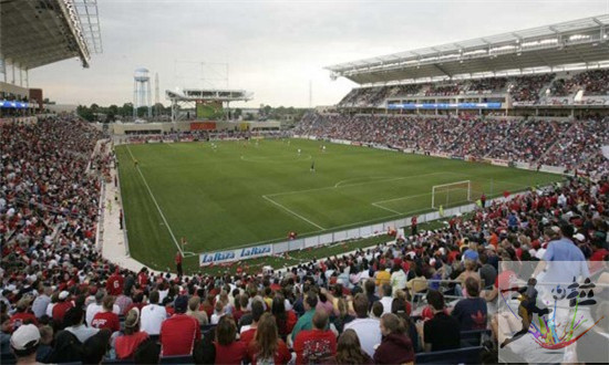 美国足球场符合国际标准吗,美国举办美洲杯足球场有哪些