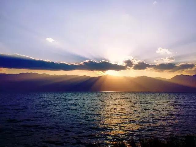 在洱海住了以后去回大理住划算吗,在洱海住酒店