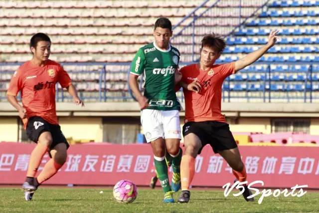 巴西代表团访问中国,巴西访问中国举行的欢迎仪式