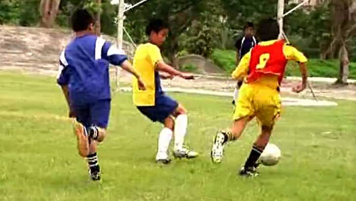 想走出“国足阴影”？这群热血燃梦的足球小将能帮你