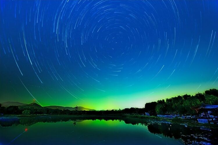 向阳的玻璃花房,玻璃花房设计建造