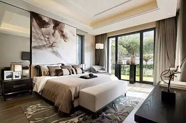 一处九间堂，梁志天、凌子达的不同演绎