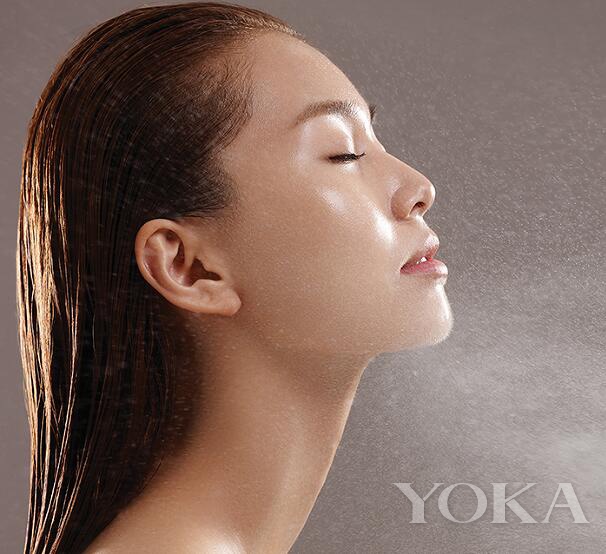 化妆水抗皱成分是智商税吗,化妆水是护肤界的最大骗局