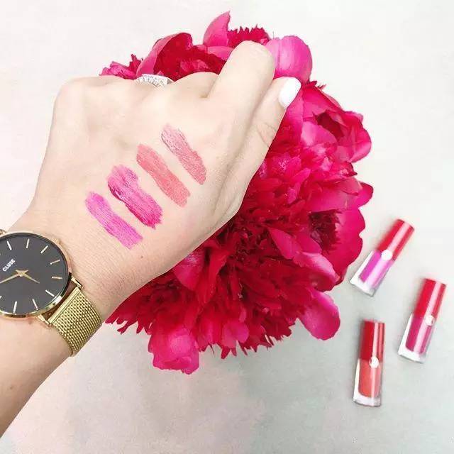 阿玛尼家的小胖丁上市啦！18个色号都美哭我~