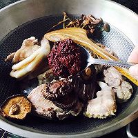 茶树菇老鸭汤图片真实,顺德潮哥茶树菇老鸭汤