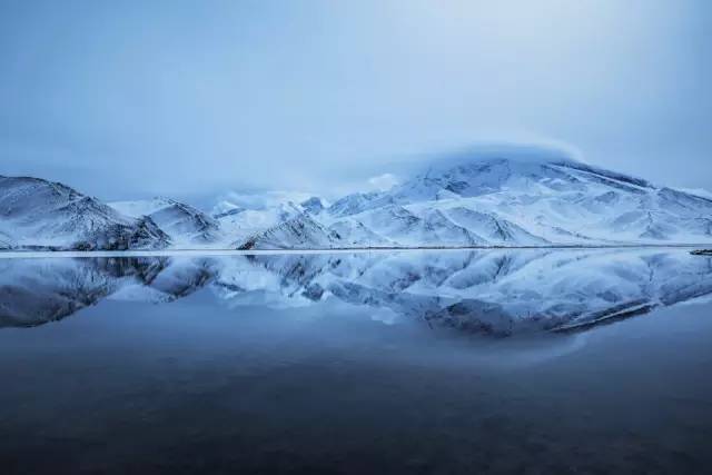 看头条后天就能从克拉玛依坐火车到喀什啦！