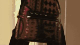 怎么看待mcm山寨包包,mcm包双肩搭什么颜色衣服