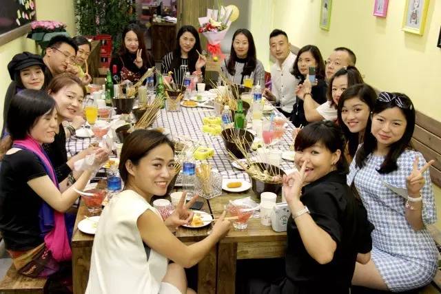 别蓝瘦香菇了，来锅冷串暖暖心