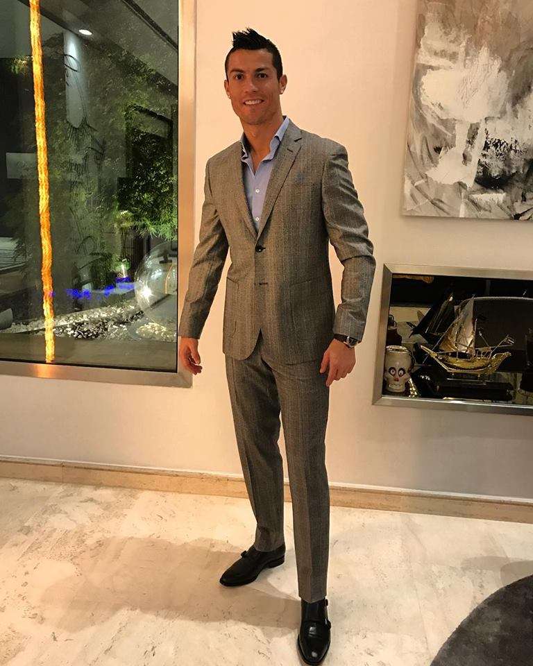 克里斯蒂亚诺罗纳尔多和梅西,梅西or克里斯蒂亚诺罗纳尔多