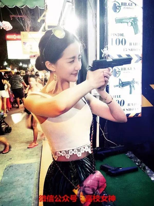 清纯甜美邻家女孩精致优雅,清纯可爱邻家女孩俏皮