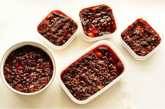 胡师傅火锅底料的炒制方法,正宗谭鱼头火锅底料配方炒制视频