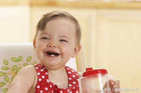 宝宝开始长牙了需要注意什么,宝宝开始长牙了要补充哪些营养