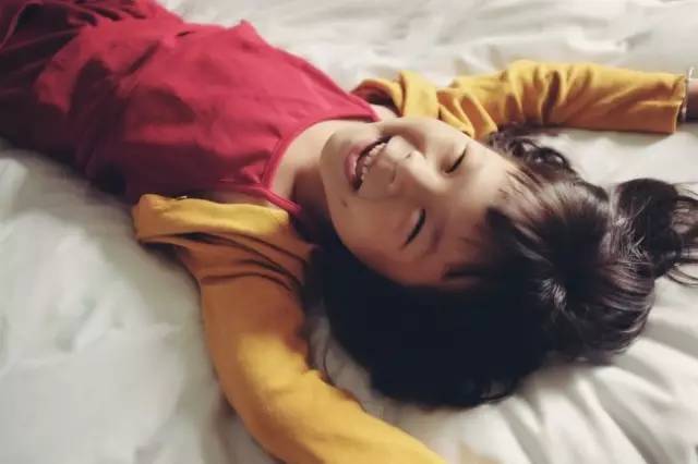 姐妹亲子装怎么拍,亲子装的闺蜜照