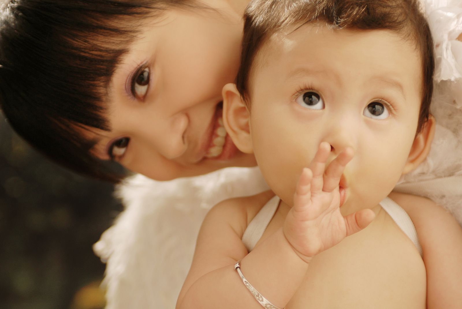 新妈妈产后科学有效催乳方法,产妇产后恢复的方法