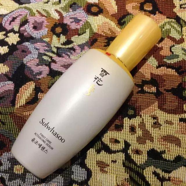 秋冬护肤推荐这个精华你值得拥有,含有肌底精华的护肤品