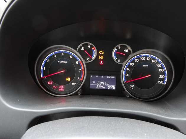 天语sx4和天语三厢高度是一样的吗,天语sx4两厢质量怎么样