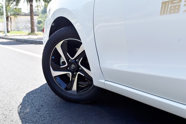 福美来2代手动挡驾驶感受,福美来三厢车的缺点