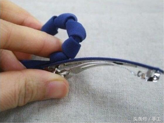 一个漂亮的发夹,简单而又漂亮的发夹怎样做