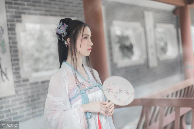 前世辜负了痴情的她重生抱紧王爷,小说前世王爷